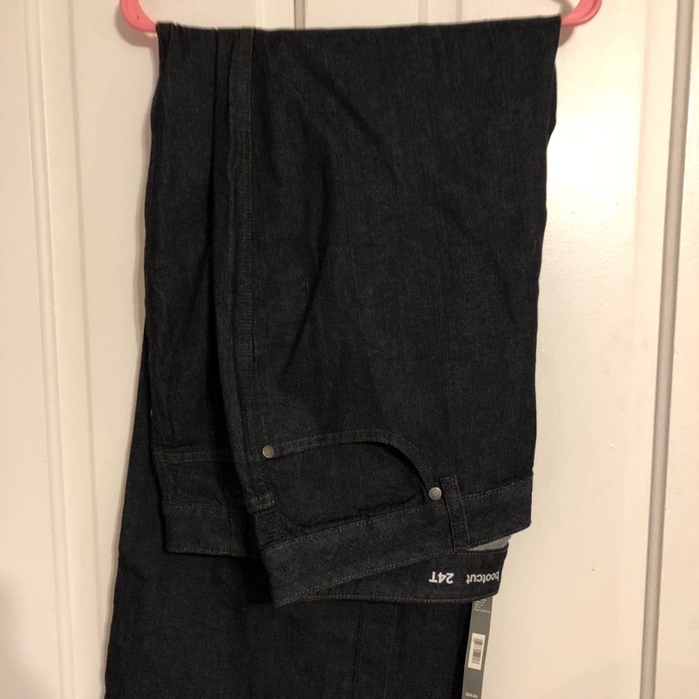 Avenue Santa Fe Bootcut Jeans - NWT